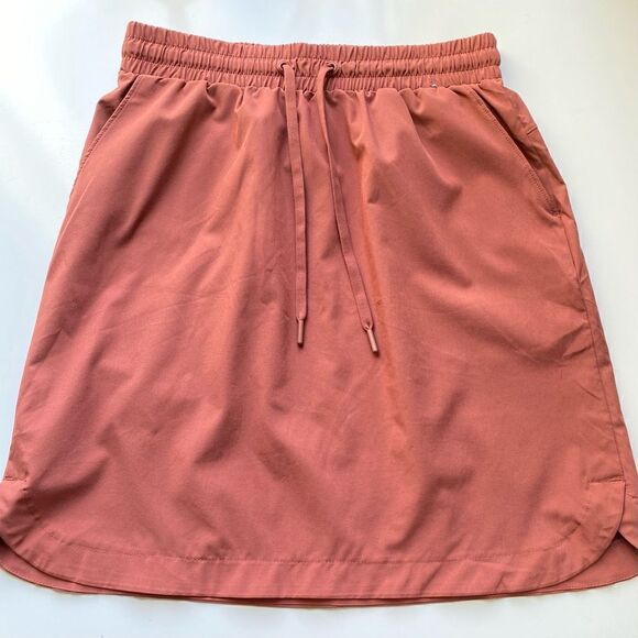 Mondetta Mahogany Rust Orange Active Skirt Size Small  side Pockets - Picture 2 of 11